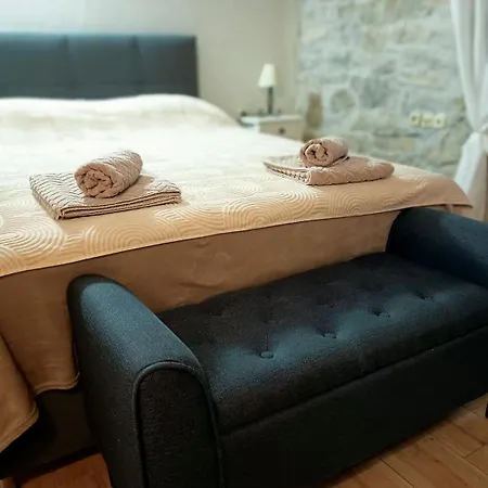 Gloria - Old Center アパート *